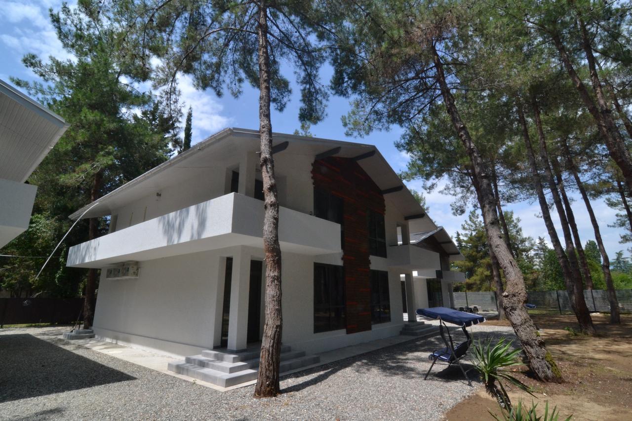 פיזונדה Hotel Apra מראה חיצוני תמונה