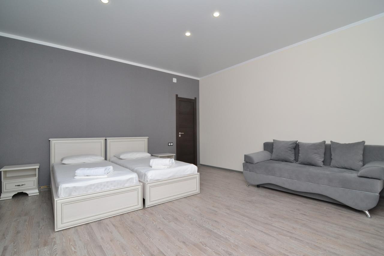 פיזונדה Hotel Apra מראה חיצוני תמונה